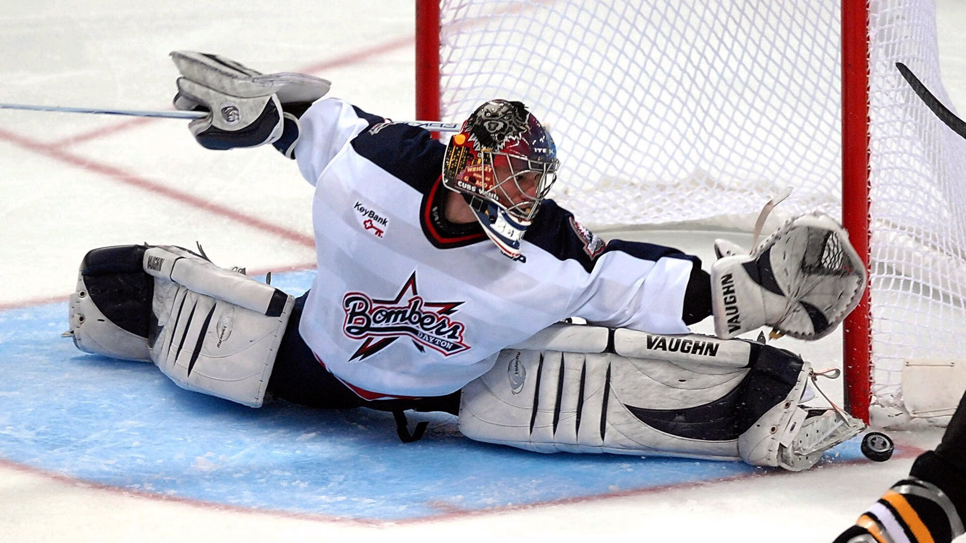 kaiyun.com-室外骑行嘉年华：绿色出行新体验，户外骑行装备视频